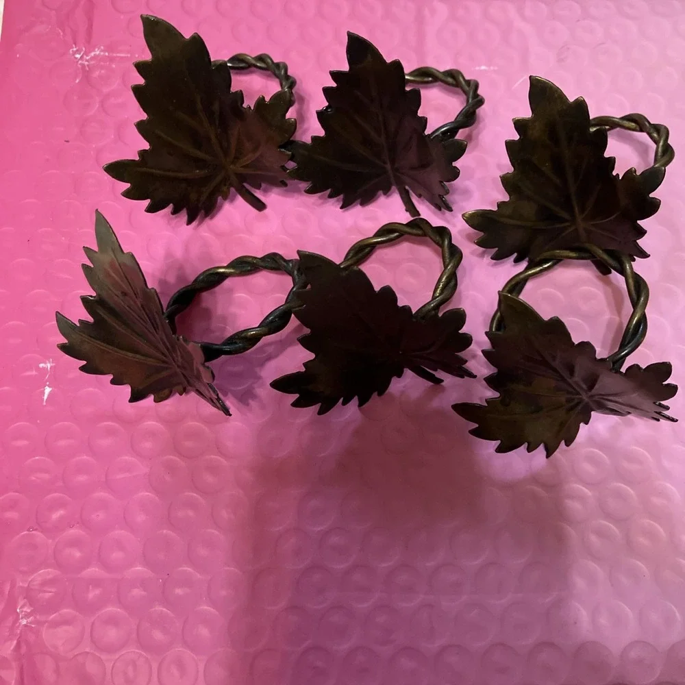 Metal Napkin Rings Set Of 6 Fall Maple Leaf Design Oil Rubbed Brass Tone